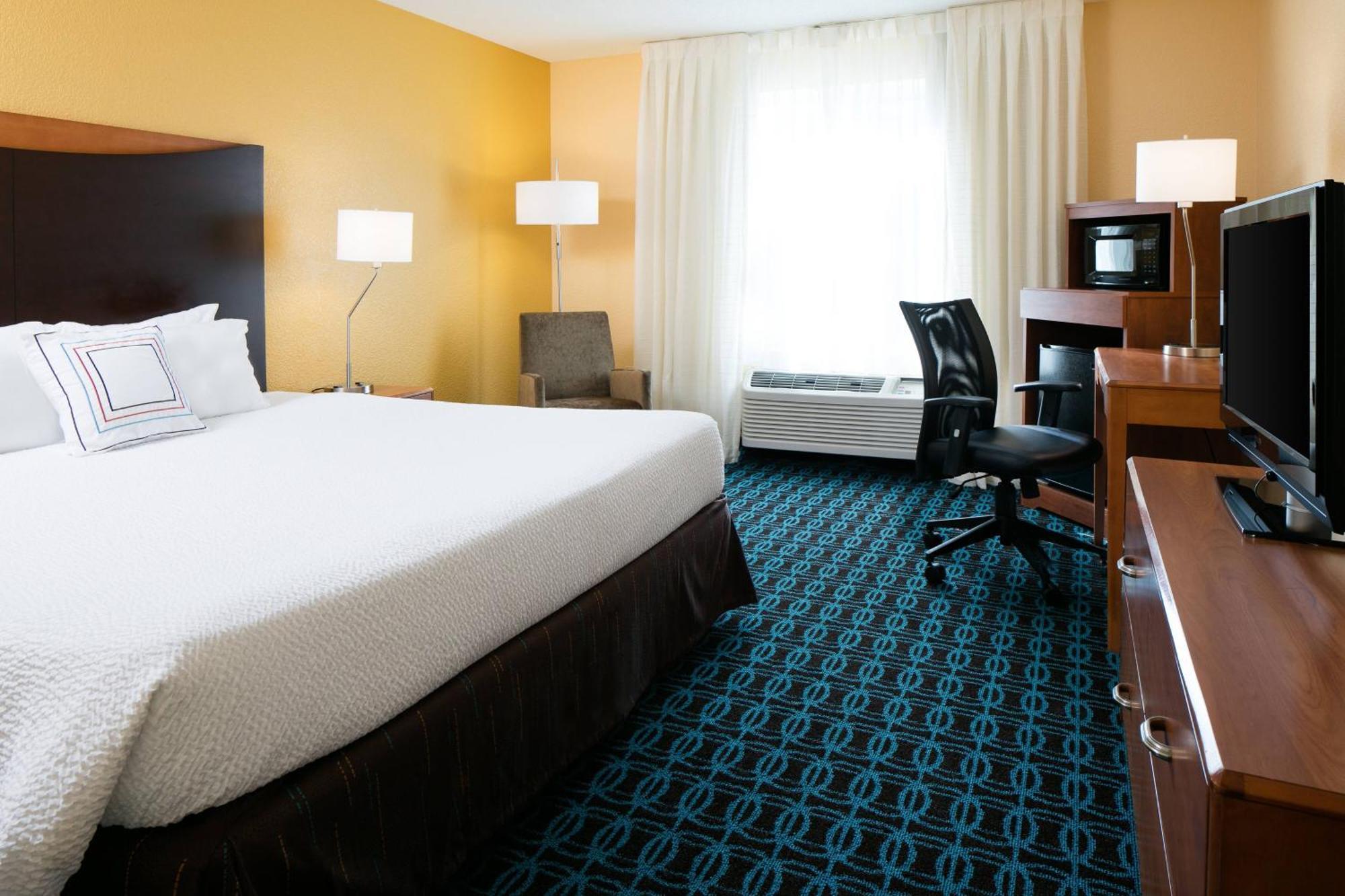 Fairfield Inn & Suites Kansas City Airport Экстерьер фото