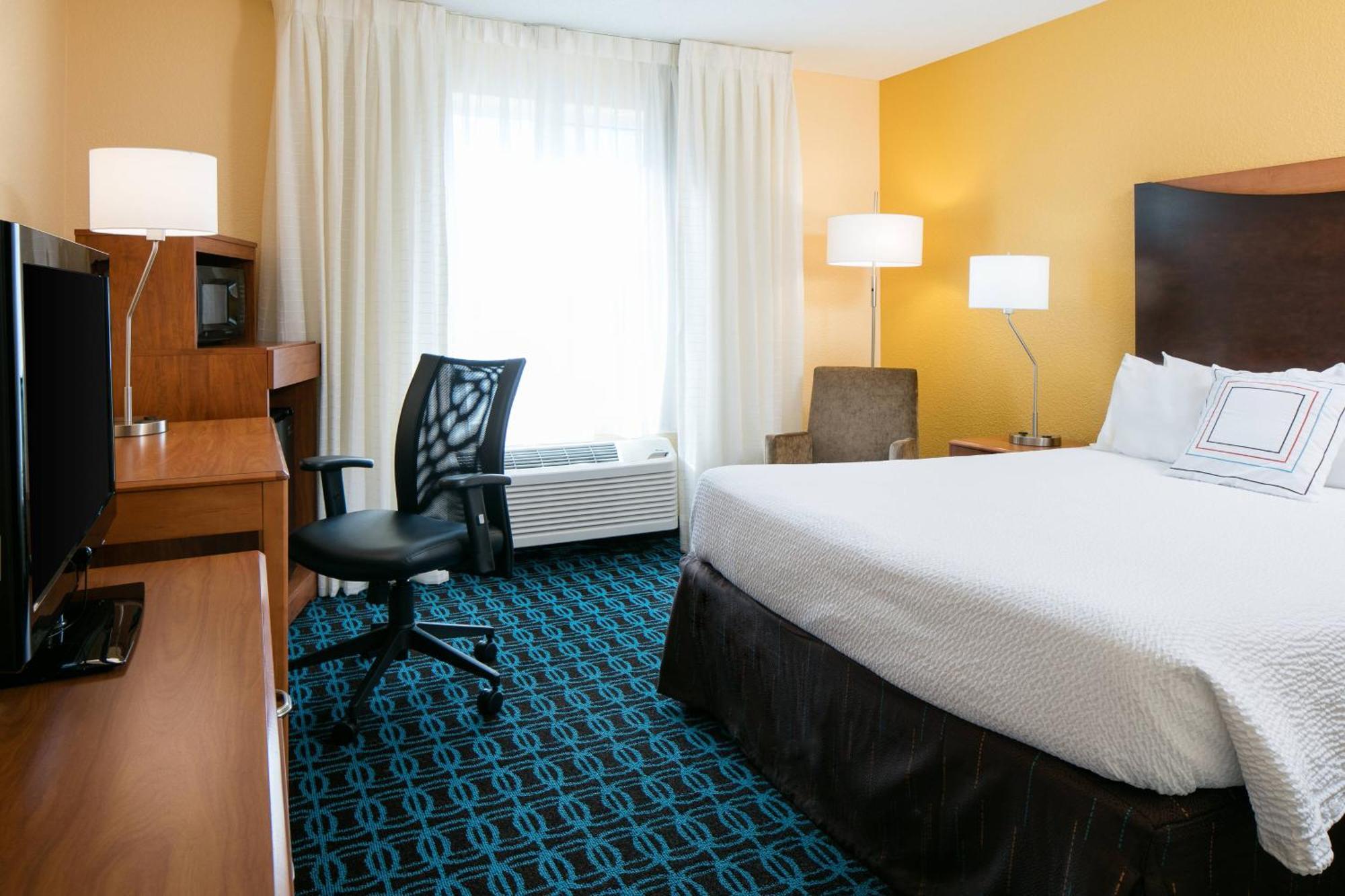 Fairfield Inn & Suites Kansas City Airport Экстерьер фото