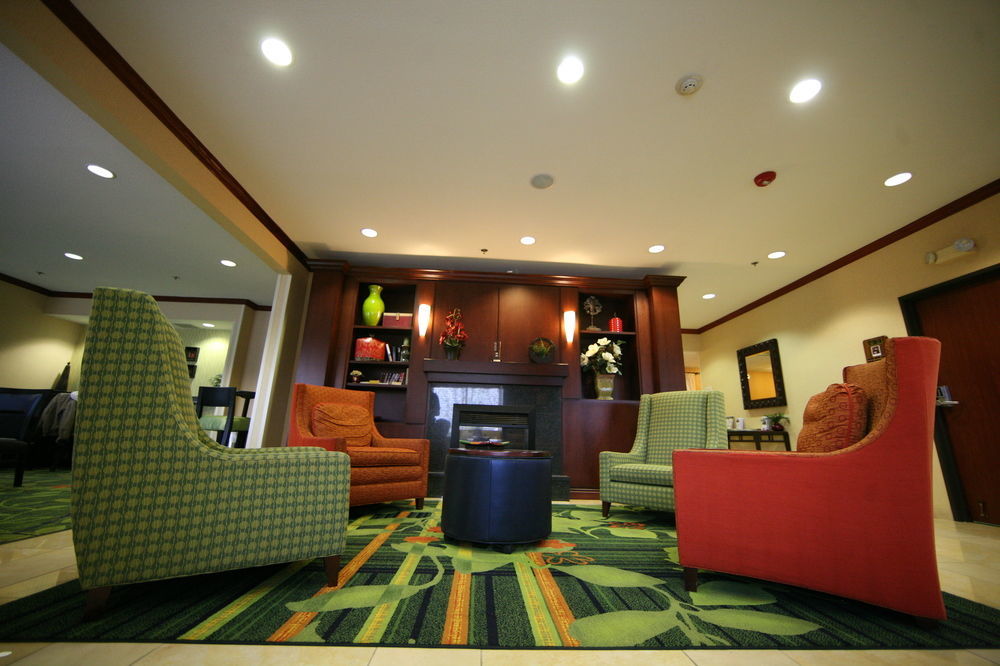 Fairfield Inn & Suites Kansas City Airport Экстерьер фото